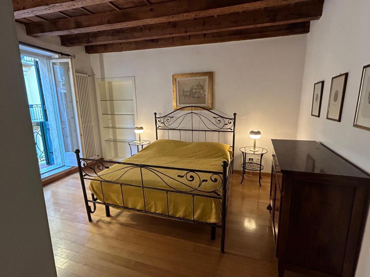 Casa Dei Mercanti Verona Luaran gambar