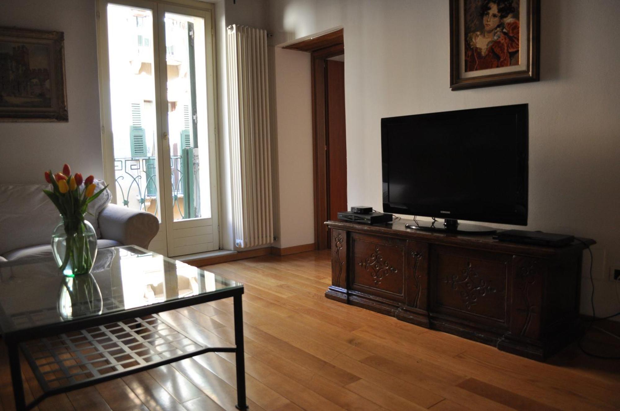 Casa Dei Mercanti Verona Luaran gambar